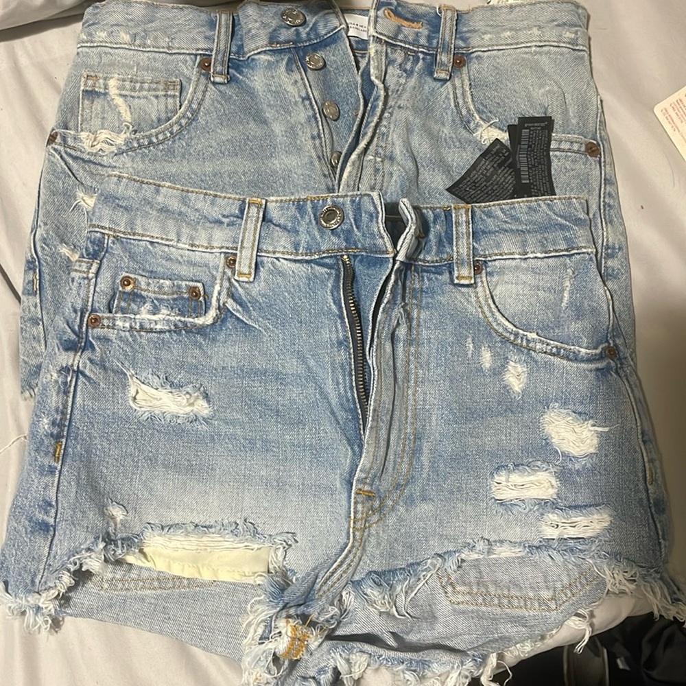 Zara Short Jeans *2 Pairs*